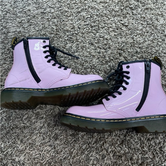 Dr Martens, shiny pink boots, kids size 2 - Picture 5 of 8